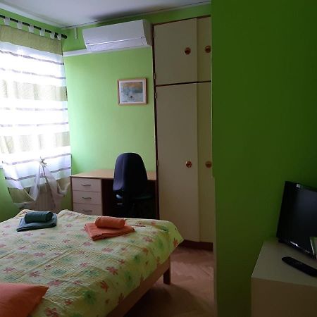 Apartments And Rooms Knez Portorož Kültér fotó